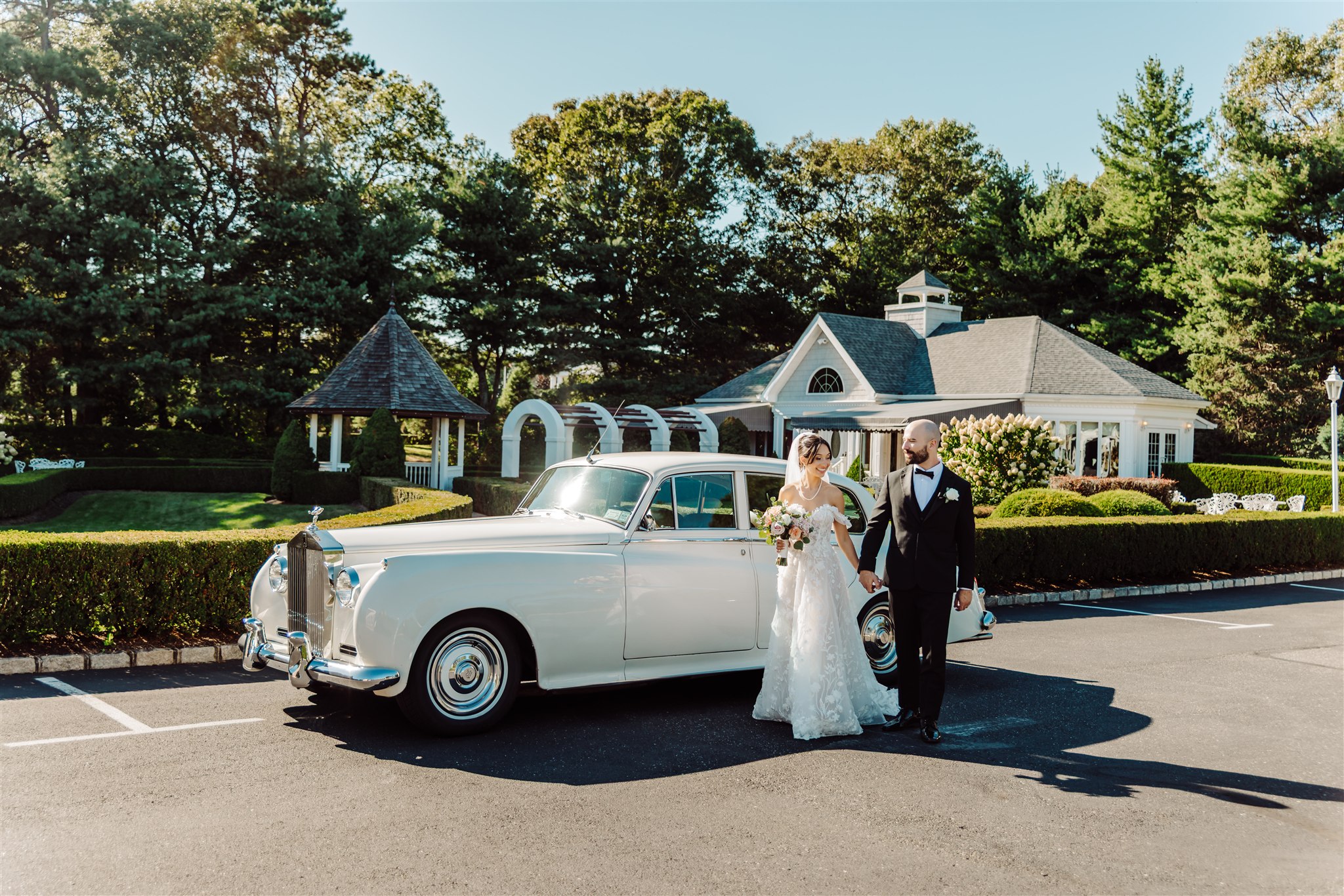 East Wind wedding photos at The Vineyard at East Wind in Wading River Long Island